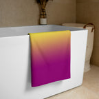 Colorful Vibes - Badetuch - Customize