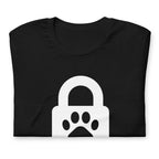 Locked Puppy / T-Shirt
